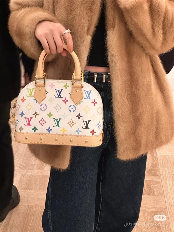 2026124175519642 130